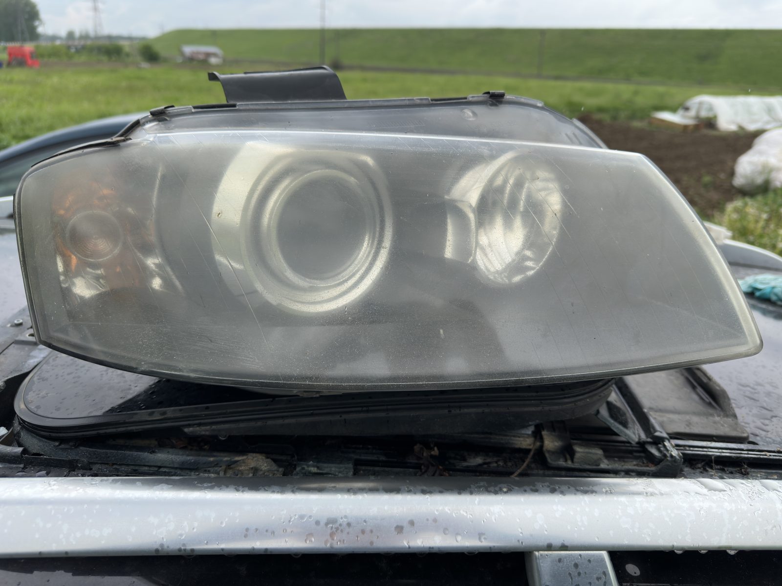 Far dreapta bixenon audi a3 8p non-facelift (nfl)
