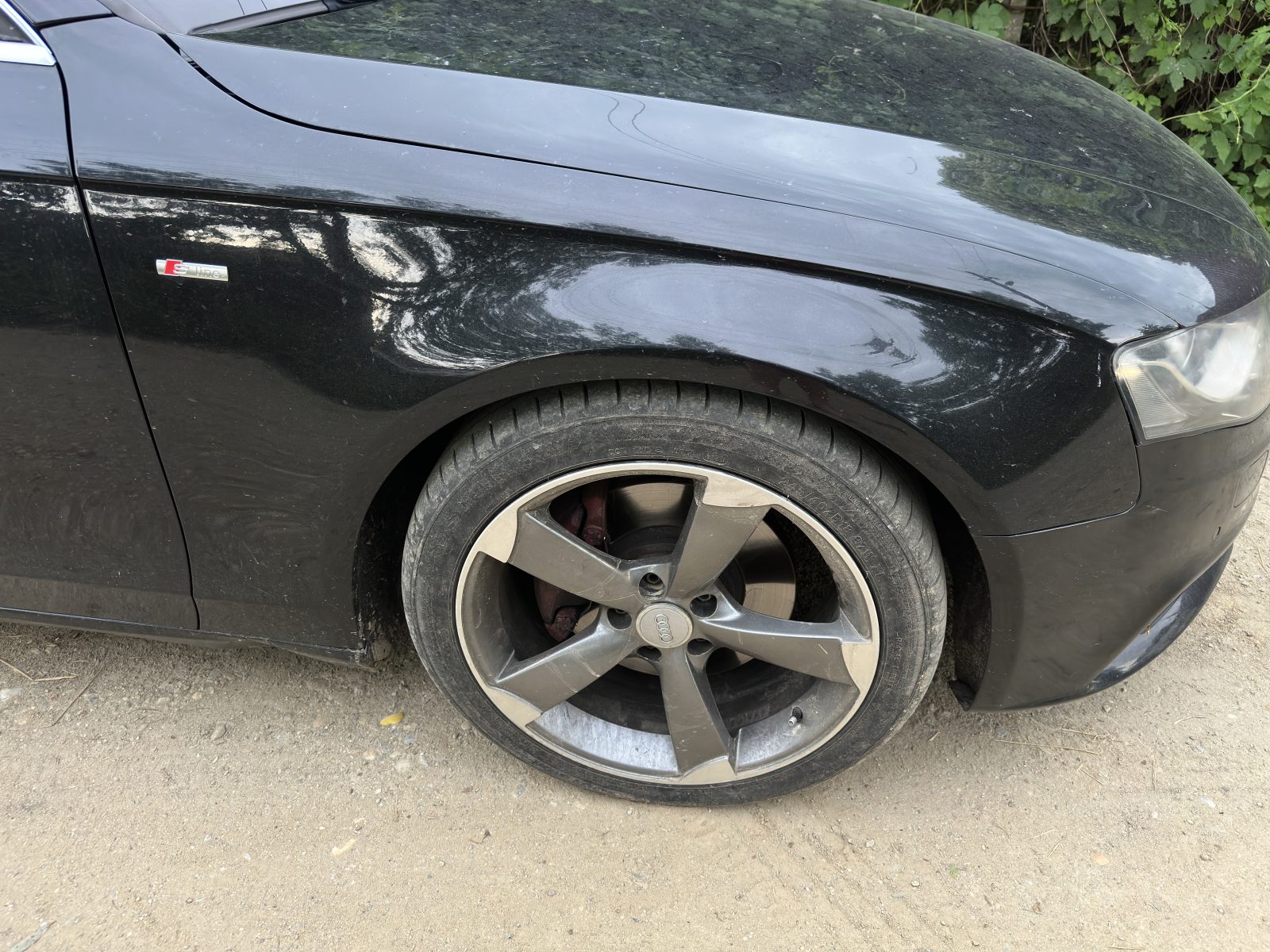 Aripa dreapta Audi a4 B8