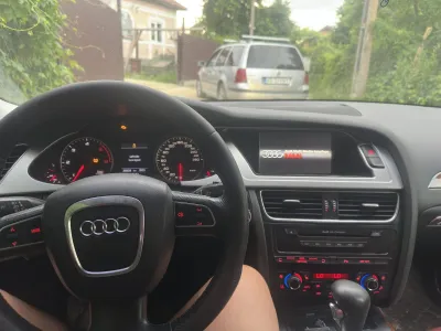Volan Audi in 3 spite cu comenzi