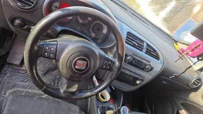 Plansa bord Seat Leon