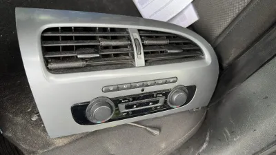 Panou climatronic seat leon 1p si 1p1 (facelift )