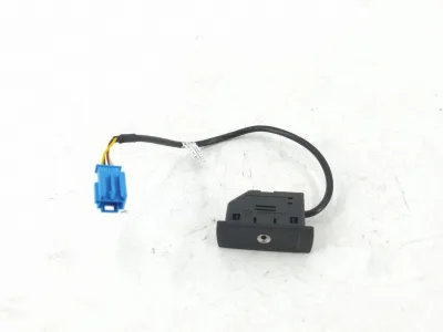 Conector AUX Mercedes-Benz C W204 A1728200815